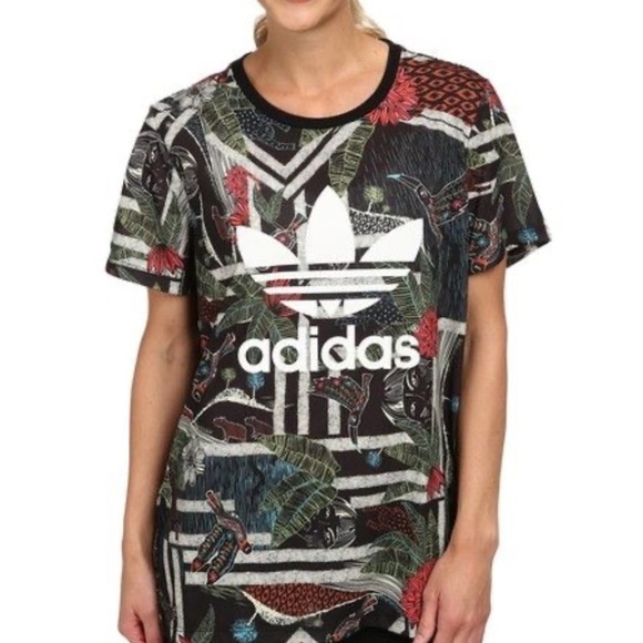 adidas Originals Tops - Adidas Originals Farm Xilofloresta Logo Tee Women's T
Shirt EUC Size XS